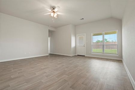 New construction Single-Family house 350 Shoreview Drive, Conroe, TX 77303 - photo 16 16