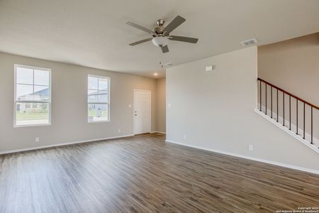 New construction Single-Family house 212 Drew Circle, Seguin, TX 78155 The Murray F- photo 18 18