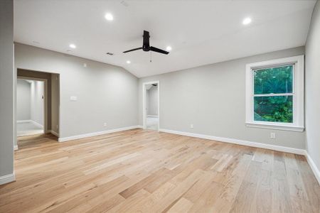 New construction Single-Family house 10226 Pine Forest Road, Houston, TX 77042 - photo 21 21