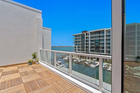 New construction Townhouse house 864 N Osceola Ave, Clearwater, FL 33755 - photo 52 52