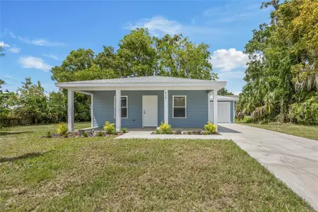 New construction Single-Family house 1047 Nw 6Th Place, Gainesville, FL 32601 - photo 0