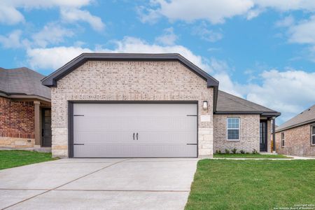 New construction Single-Family house 6606 Aglet Alley, Converse, TX 78109 - photo 1 1