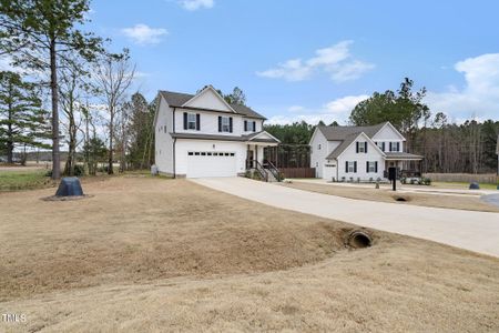 New construction Single-Family house 15 Mulberry Place, Spring Hope, NC 27882 - photo 5 5