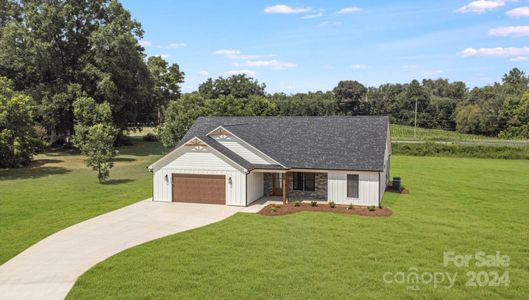 New construction Single-Family house 27721 Taylor Lane, Albemarle, NC 28001 - photo 0