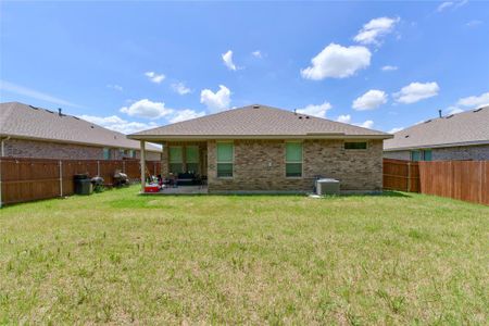 New construction Single-Family house 309 Ferriday Street, Glenn Heights, TX 75154 - photo 24 24