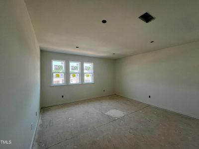 New construction Single-Family house 292 Chestnut Oak Lane, Lillington, NC 27546 - photo 12 12