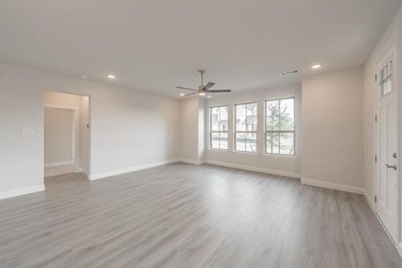 New construction Townhouse house 9701 Thorncrown Lane, Fort Worth, TX 76179 Champlain- photo 4 4