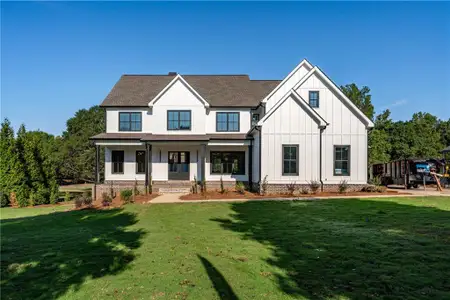 New construction Single-Family house 445 Fox Valley Drive, Monroe, GA 30656 - photo 0