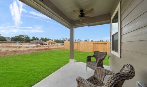 New construction Single-Family house 3628 Crosspointe Pass, Angleton, TX 77515 Ashville- photo 40