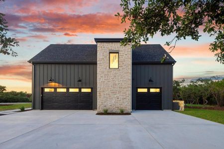 New construction Single-Family house 609 Blue Hills Dr, Dripping Springs, TX 78620 - photo 30 30