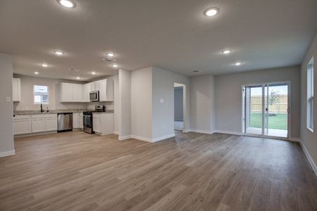 New construction Single-Family house 9862 Forestier Grn, San Antonio, TX 78221 Hopewell - 1455- photo 5 5