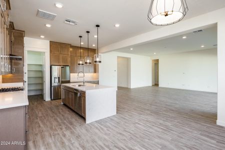 New construction Single-Family house 7566 W Gelding Drive, Peoria, AZ 85381 - photo 37 37