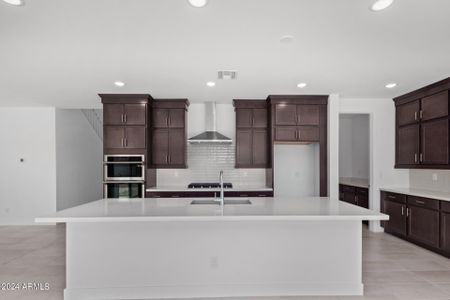 New construction Single-Family house 12017 W Luxton Lane, Avondale, AZ 85323 - photo 4 4