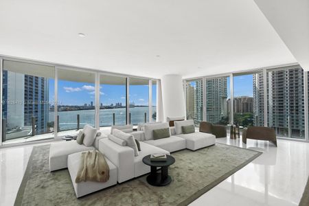 New construction Condo/Apt house 300 Biscayne Blvd Way, Unit 1101, Miami, FL 33131 - photo 11 11