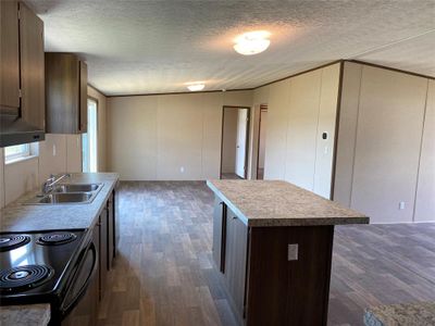 New construction Single-Family house 9879 Hanna Ward Drive, Conroe, TX 77385 - photo 10 10