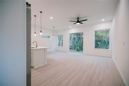 New construction Single-Family house 32 Sanchez Avenue, Palm Coast, FL 32137 - photo 6 6
