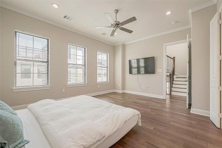 New construction Single-Family house 3318 Beverly Forest Drive, Houston, TX 77057 - photo 33 33