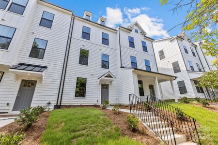 New construction Townhouse house 616 District Court, Unit 6, Fort Mill, SC 29708 Landon- photo 28 28