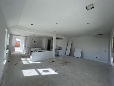 New construction Single-Family house 465 Biscayne Bay Bnd, Kyle, TX 78640 - photo 8 8