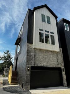 New construction Single-Family house 1016 W 15Th 1/2 Street, Unit A, Houston, TX 77008 - photo 1 1