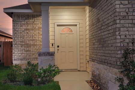 New construction Single-Family house 14223 Sedona Ridge Drive, Conroe, TX 77303 - photo 2 2