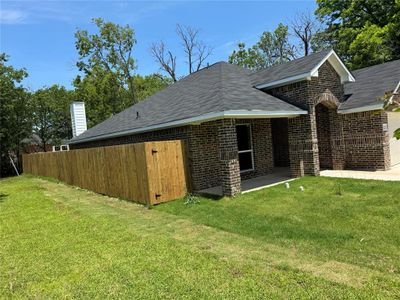 New construction Single-Family house 3912 Oneal Street, Greenville, TX 75401 - photo