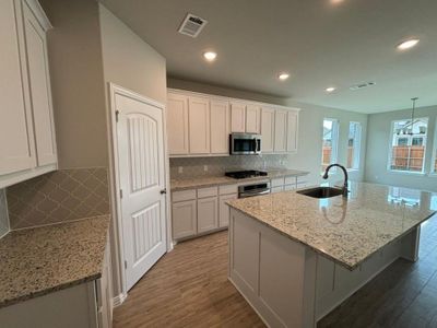New construction Single-Family house 1913 Velora Drive, Fort Worth, TX 76052 Lavon- photo 5 5