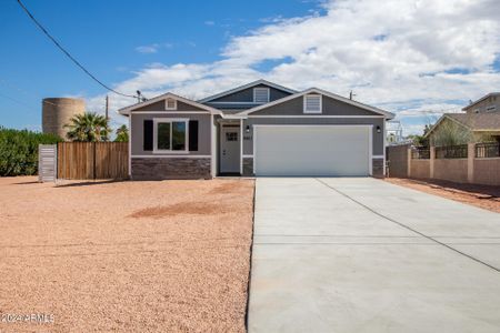 New construction Single-Family house 6421 S 8Th Place, Phoenix, AZ 85042 - photo