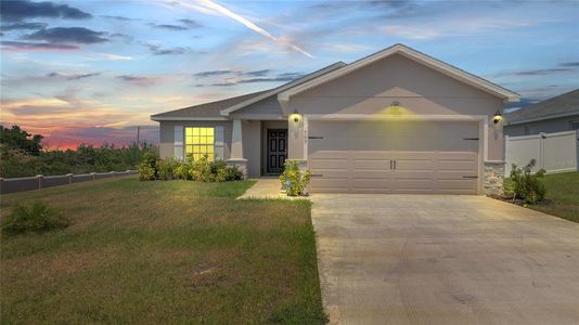 New construction Single-Family house 505 Scenic Bluff Boulevard, Lake Wales, FL 33853 - photo 3 3