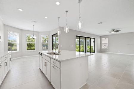 New construction Single-Family house 5630 Summit Glen, Bradenton, FL 34203 - photo 13 13