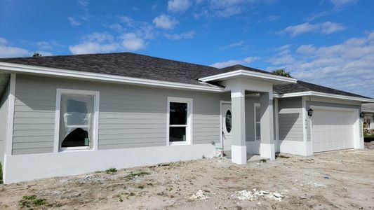New construction Single-Family house 414 Willows Avenue, Port Saint Lucie, FL 34952 - photo 1 1