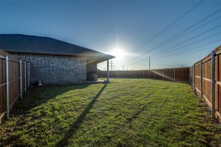 New construction Single-Family house 1769 Willow Creek Road, Lancaster, TX 75146 - photo 17 17