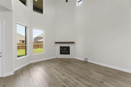 New construction Single-Family house 1046 Fleetwood Drive, Justin, TX 76247 Monte Carlo- photo 11 11
