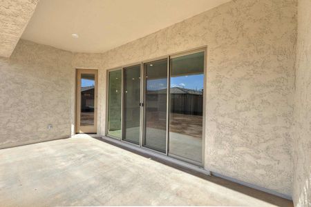 New construction Single-Family house 11807 West Luxton Lane, Avondale, AZ 85323 - photo 20 20