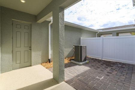 New construction Townhouse house 13225 Peaceful Melody Drive, Winter Garden, FL 34787 - photo 23 23