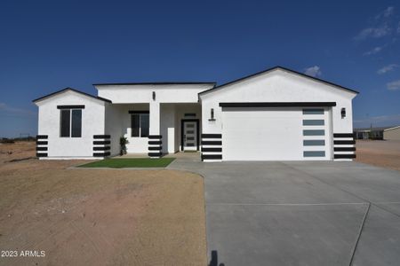 New construction Single-Family house 1088 S 367Th Avenue, Tonopah, AZ 85354 - photo 0