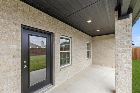 New construction Single-Family house 344 Lake Bluff Drive, Lavon, TX 75166 - photo 3 3