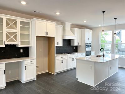 New construction Townhouse house 723 Carr Place, Davidson, NC 28036 Vail II- photo 6 6