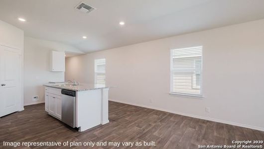 New construction Single-Family house 4123 Common Sage, Von Ormy, TX 78073 - photo 5 5