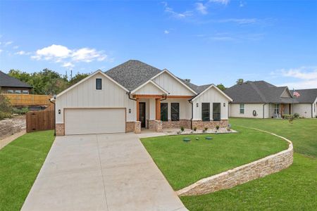 New construction Single-Family house 2422 Steepleridge Circle, Granbury, TX 76048 - photo 2 2