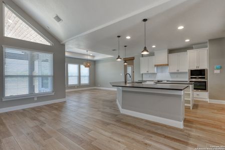 New construction Single-Family house 114 Wild Persimmon Trail, Marion, TX 78124 - photo 4 4