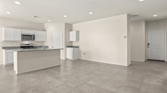 New construction Single-Family house 1167 W. Chimes Tower Drive, Casa Grande, AZ 85122 - photo 8 8