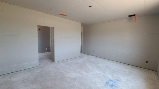 New construction Single-Family house 921 Palo Brea Loop, Hutto, TX 78634 Eleanor Homeplan- photo 10 10
