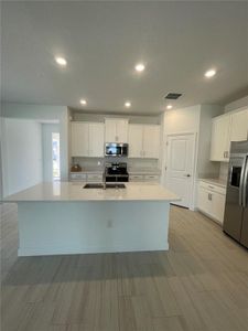 New construction Single-Family house 10631 Tupper Cay Drive, San Antonio, FL 33576 Splendor II- photo 3 3