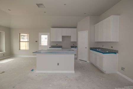 New construction Single-Family house 1148 Water Valley, Seguin, TX 78155 Kingsley - C- photo 11 11