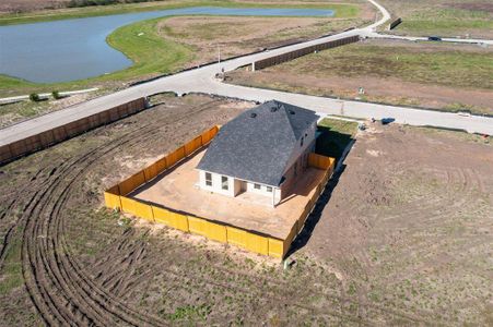 New construction Single-Family house 3226 Falling Brook Drive, Baytown, TX 77521 - photo 37