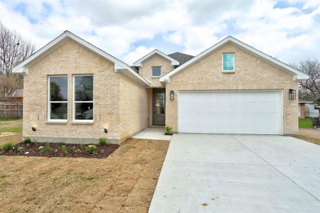 New construction Single-Family house 104 Creekview Drive W, Red Oak, TX 75154 - photo 0 0