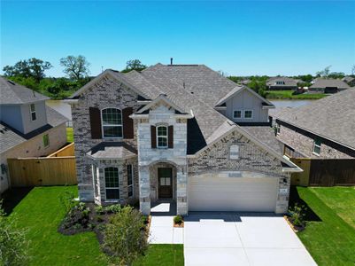 New construction Single-Family house 138 Water Grass Trail, Clute, TX 77531 The Winchester- photo 1 1