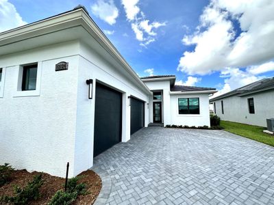 New construction Single-Family house 12124 Sw Fortezza Way, Port Saint Lucie, FL 34987 - photo 0