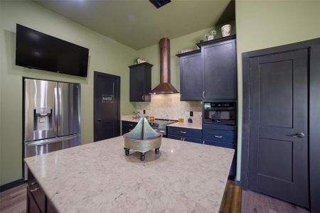 New construction Single-Family house 500 Water Tower Rd, Seguin, TX 78155 - photo 8 8